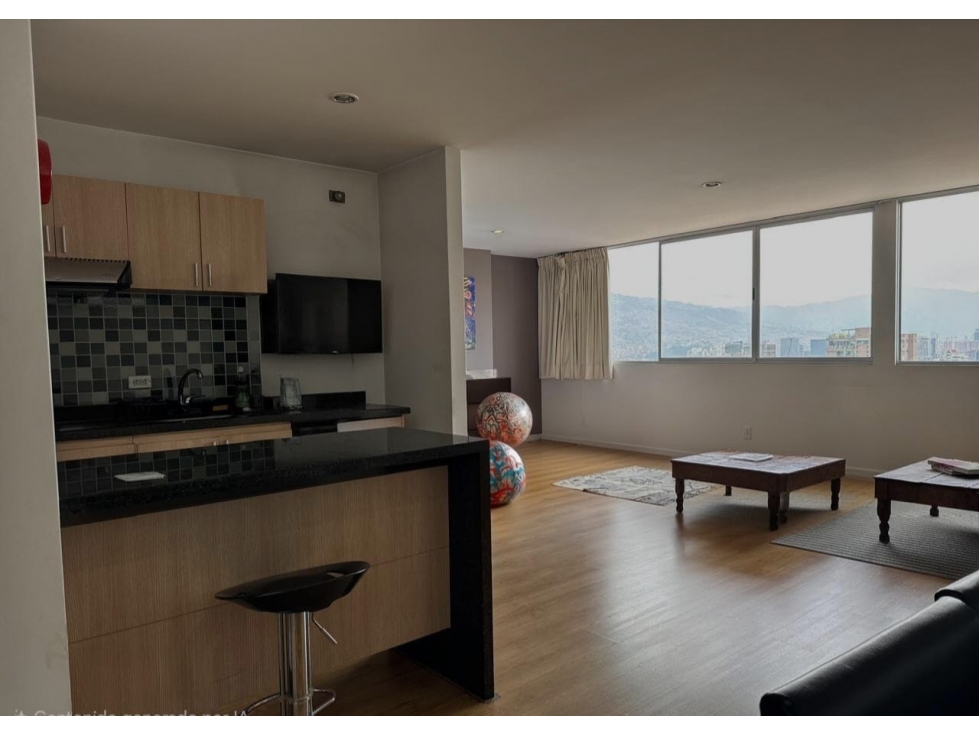 ARRIENDO APARTA ESTUDIO TIPO LOFT POBLADO — foto 2