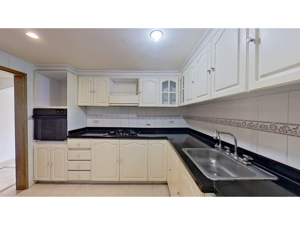 Venta, Apartamento 2do piso, Portal de Santa Bárbara, Bogotá — foto 4