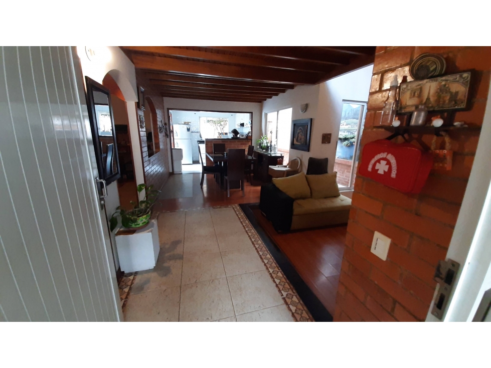 Casa en venta, sector residencial de Cota, Cundinamarca - 2