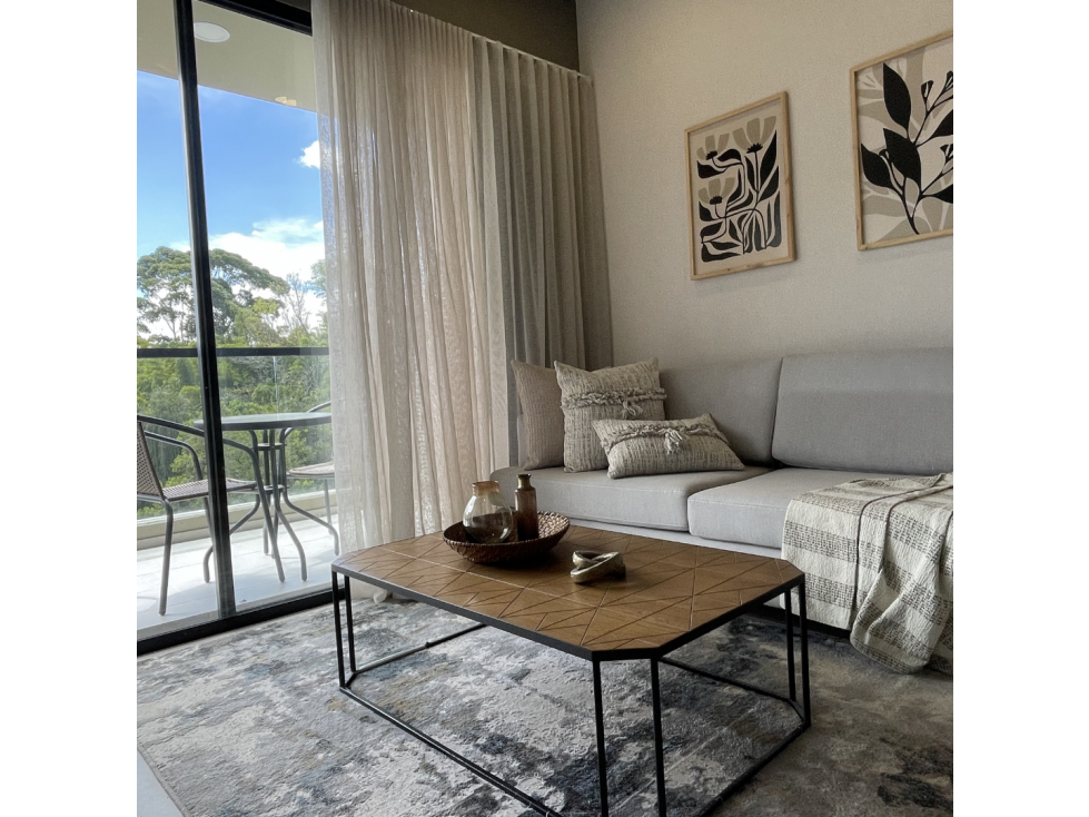Apartamento a solo 3 cuadras del parque de El Retiro