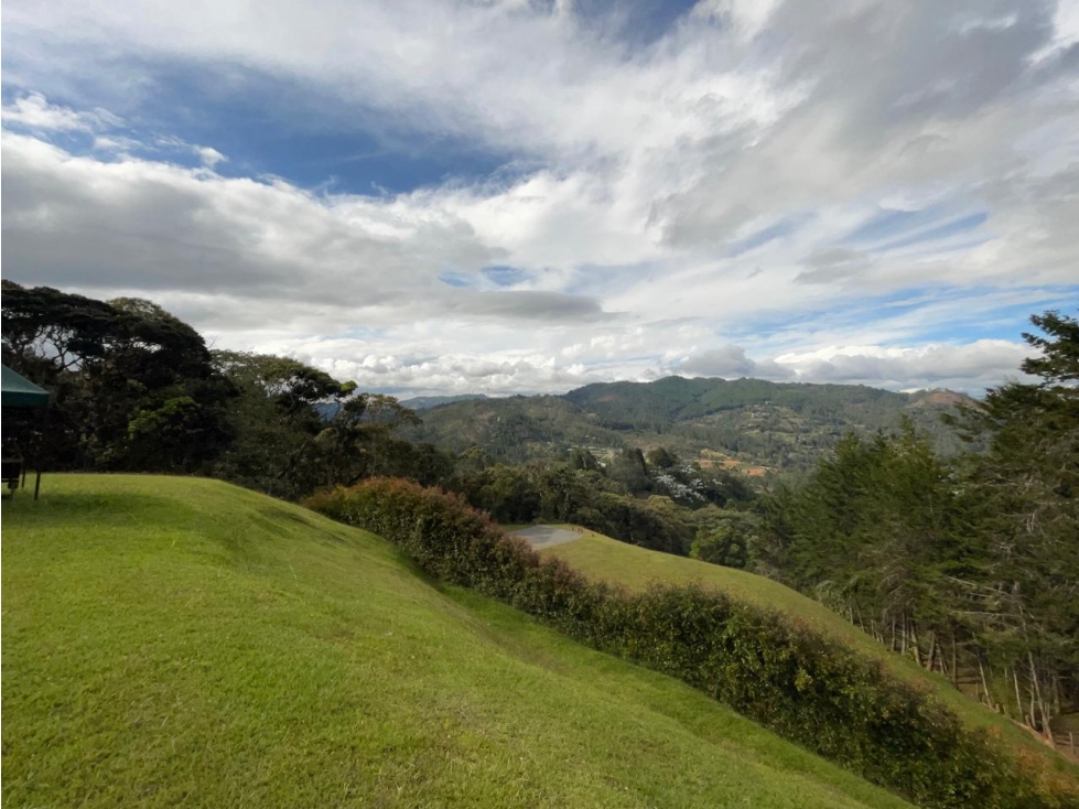 ESPECTACULAR LOTE EN EL RETIRO, ANTIOQUIA — foto 2