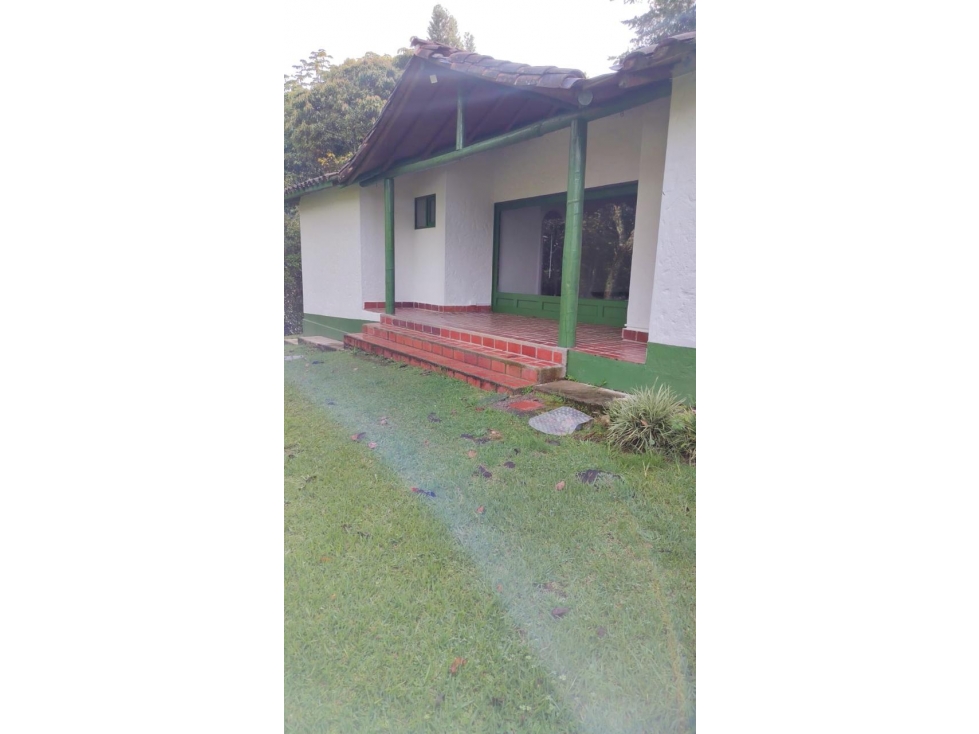 CASA EN ARRIENDO UBICADA EN FIZEBAD - 2