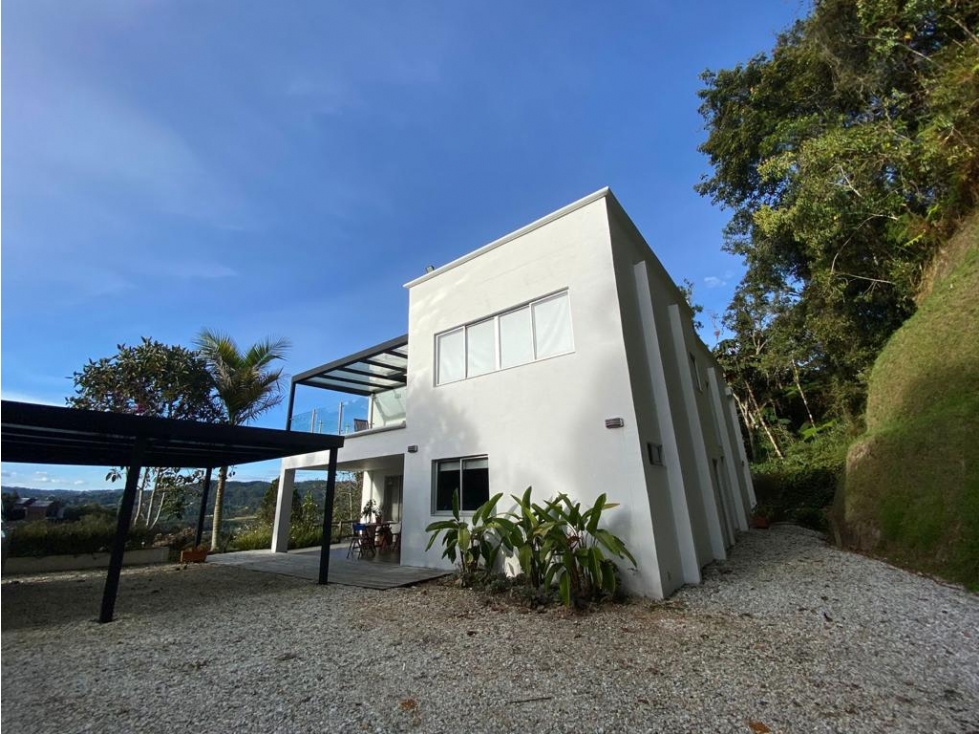 Venta de Casa Campestre El Escobero-El Retiro, Antioquia. — foto 2