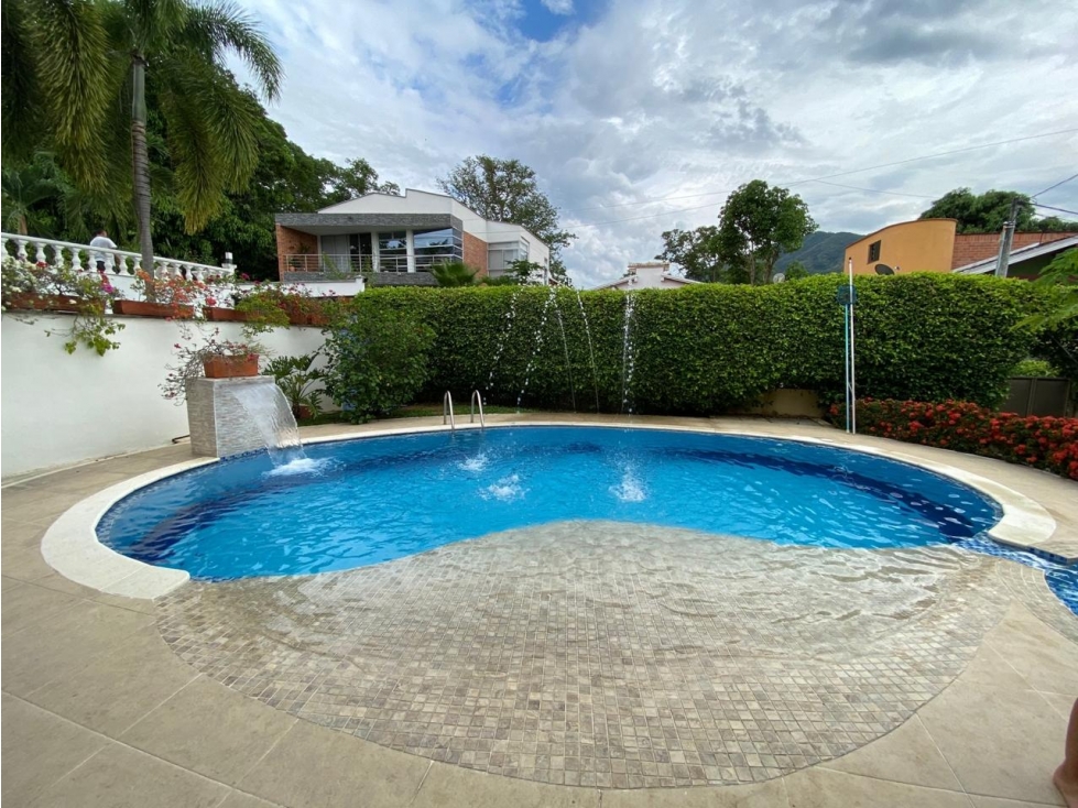 Excelente Casa en San Jerónimo, Antioquia - 1