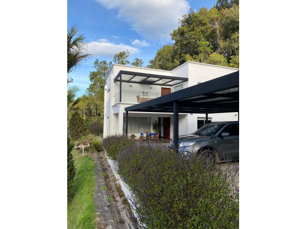Venta de Casa Campestre El Escobero-El Retiro, Antioquia. — foto 3