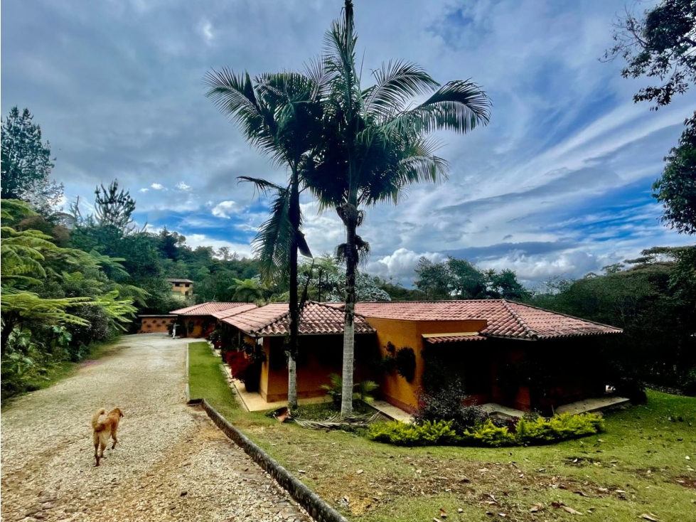 VENDO CASA CAMPESTRE UNIDAD CERRADA VÍA LLANOGRANDE-EL RETIRO