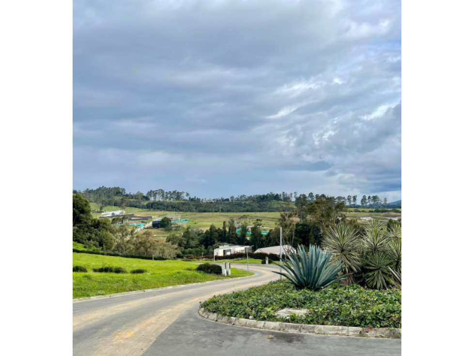 Venta de Lote en Alto Las Palmas - sector la Acuarela — foto 5