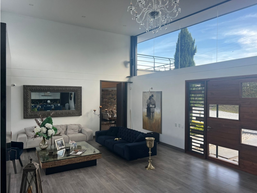 Arrendamiento de casa amoblada con zona verde - Llanogrande - 6