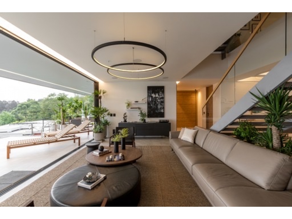 Espectacular Casa Amoblada para la venta y Arriendo en Los Balsos — foto 5