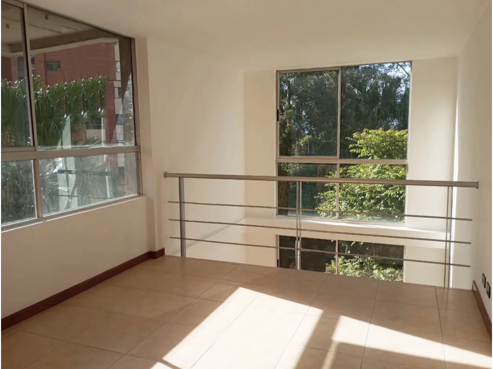 Apartamento en Venta y Arriendo Los Balsos Medellín — foto 4