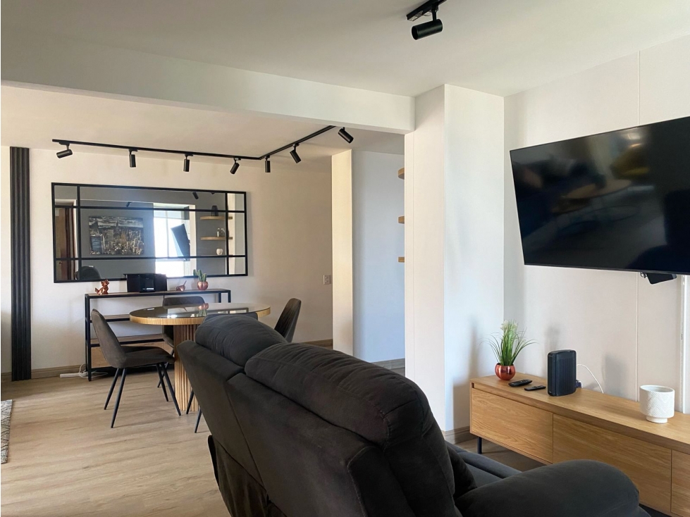 Apartamento en Arriendo Aguacatala Medellín — foto 4