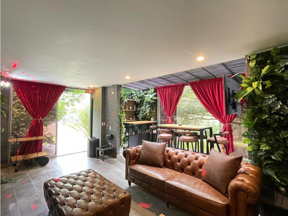 Casa en Arriendo Loma del Escobero Envigado — foto 3