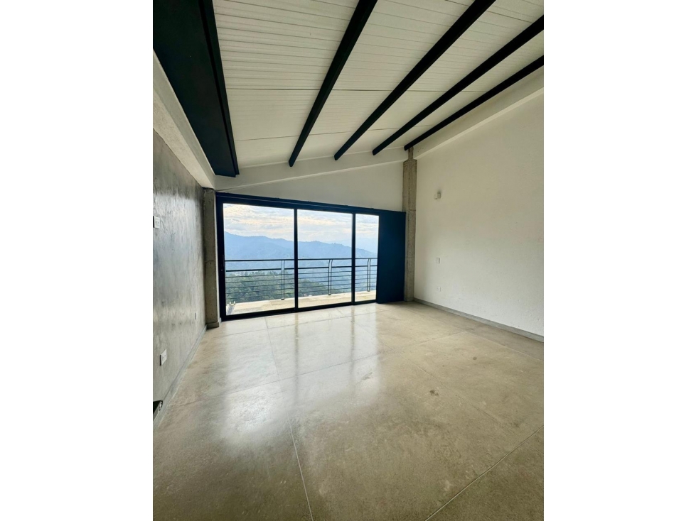 Casa en Arriendo y Venta Loma del Escobero Envigado — foto 2