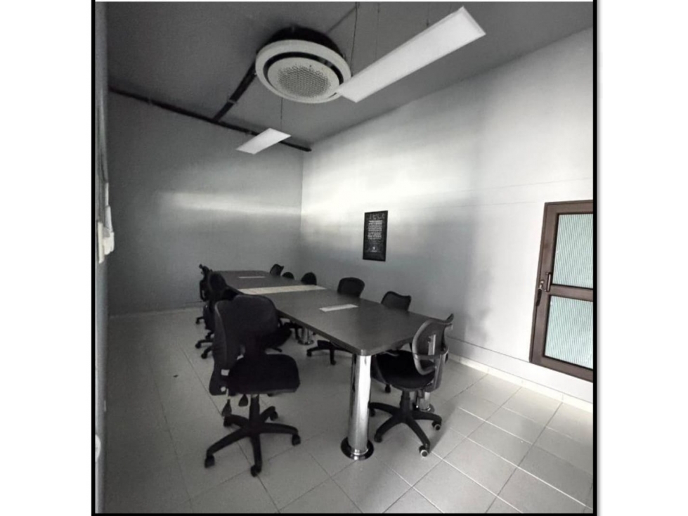 Oficina en Arriendo Las Vegas Medellin