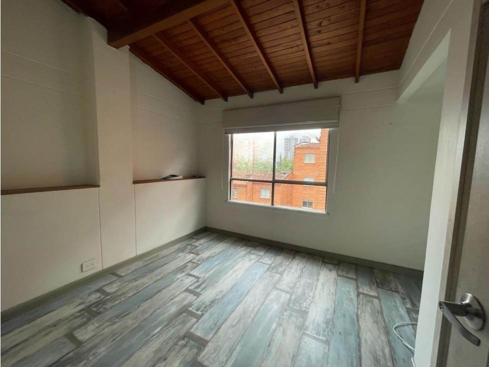 Apartamento o Venta Transv. Inferior Medellin — foto 2