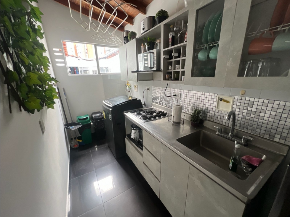 Apartamento en Venta Loma del Esmeraldal Envigado — foto 2