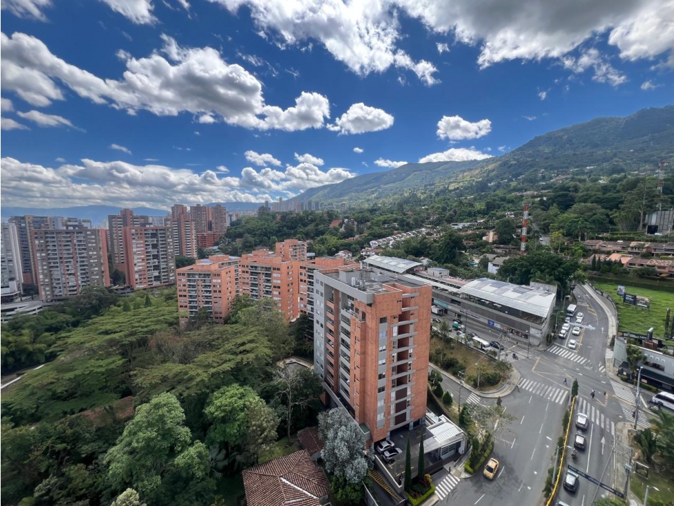 Apartamento en Arriendo Cumbres Envigado — foto 3