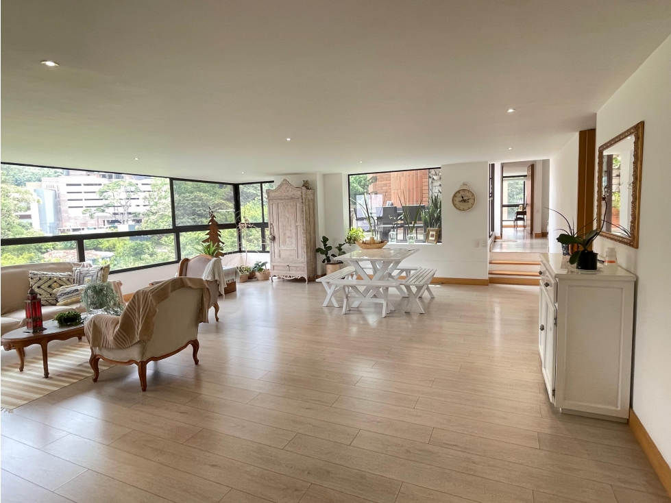 Apartamento en Venta y Arriendo Los Balsos Medellín — foto 3