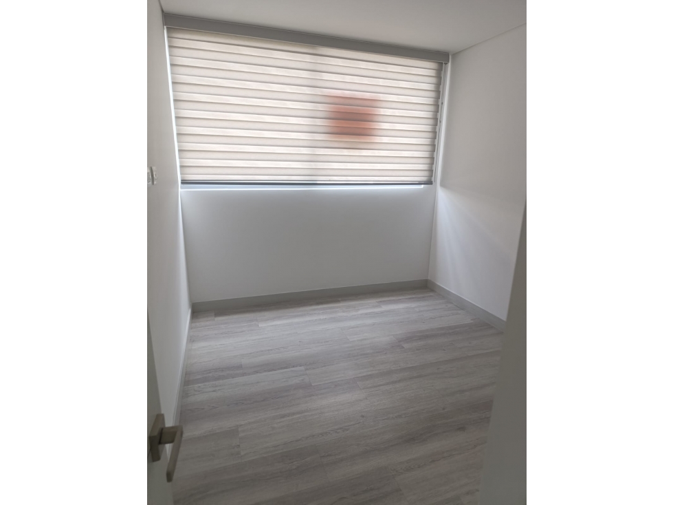 Apartamento en Arriendo Cumbres Envigado — foto 3