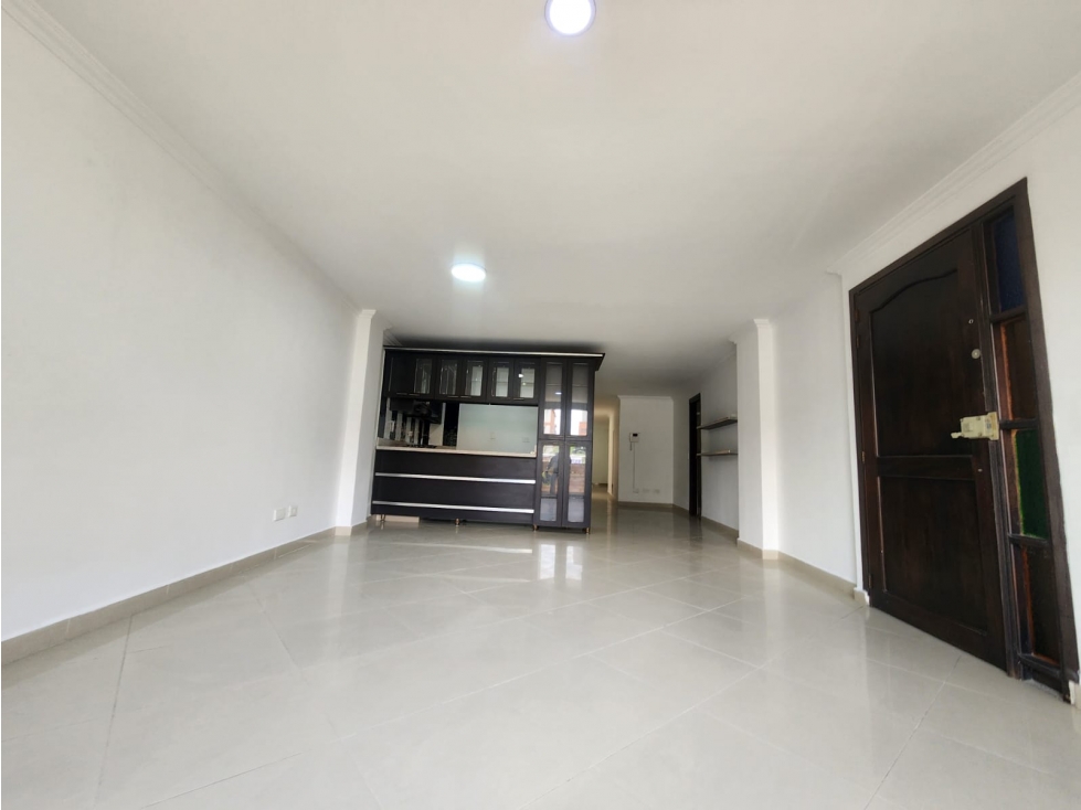 Apartamento en Arriendo La Castellana Medellín — foto 2