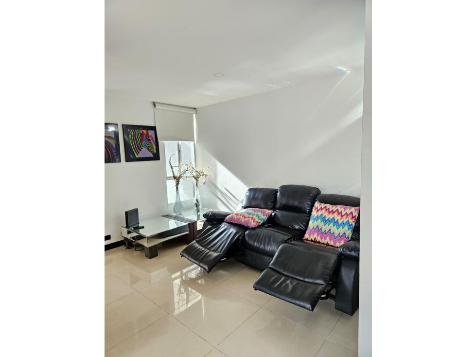Apartamento en Arriendo Los Balsos Medellín — foto 4