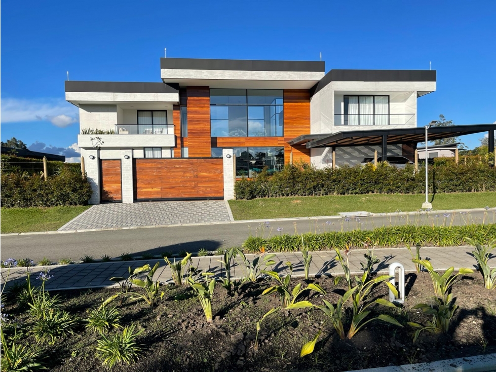 Casa en Arriendo o Venta Llanogrande Rionegro