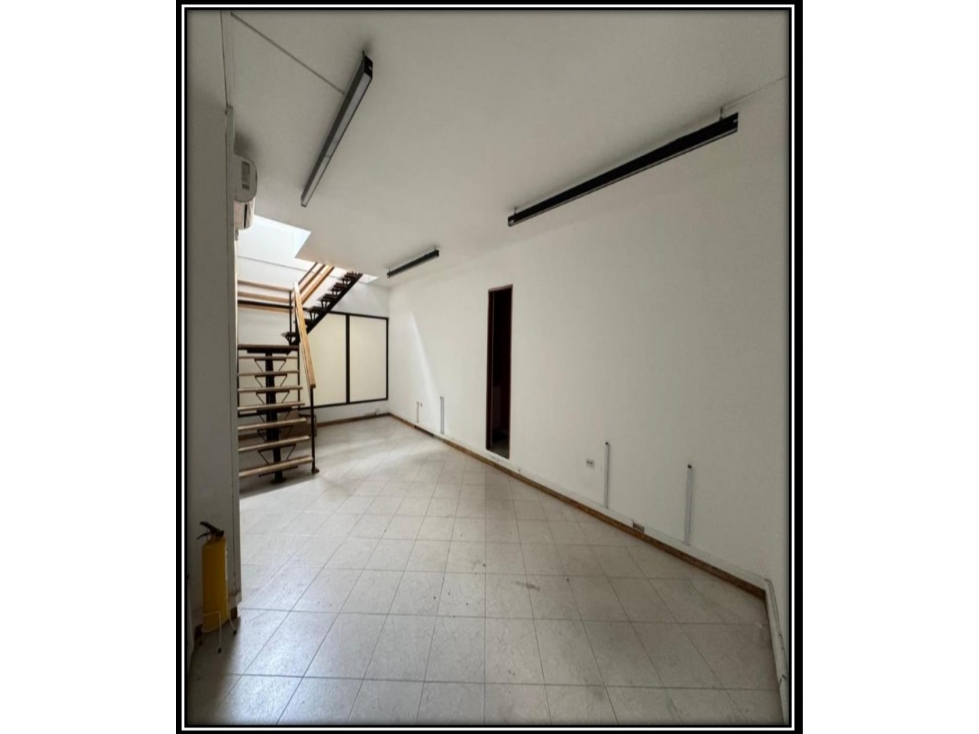 Oficina en Arriendo Las Vegas Medellin — foto 2