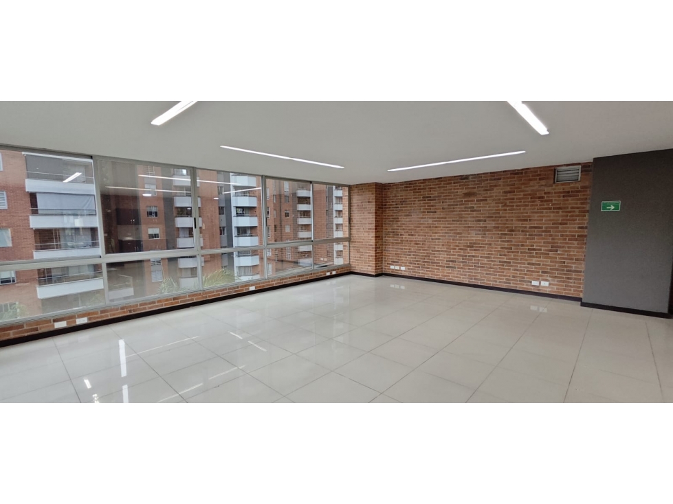 Oficina en Arriendo Loma de San Julian Medellin