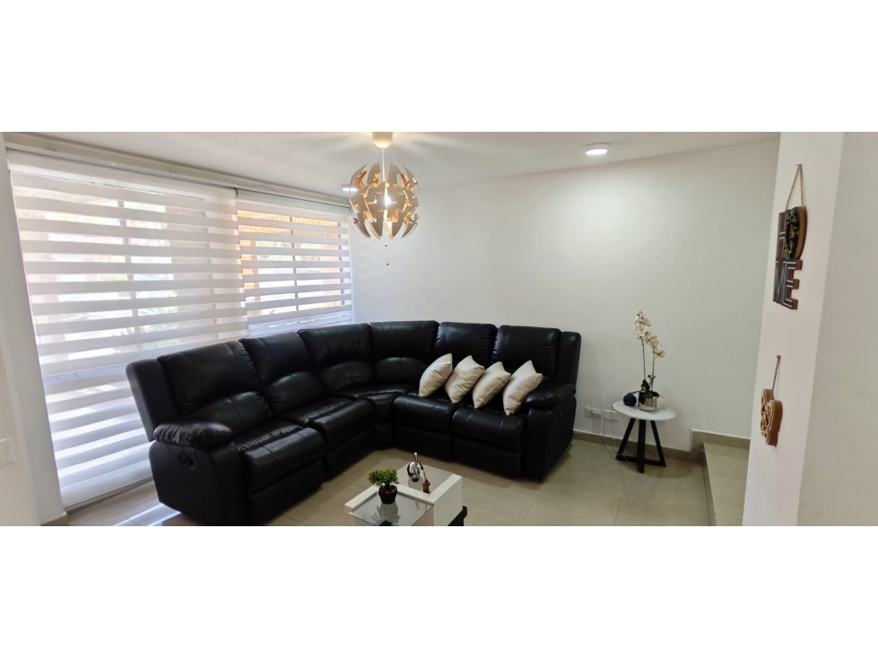 Casa en Arriendo La Visitación Medellín — foto 4