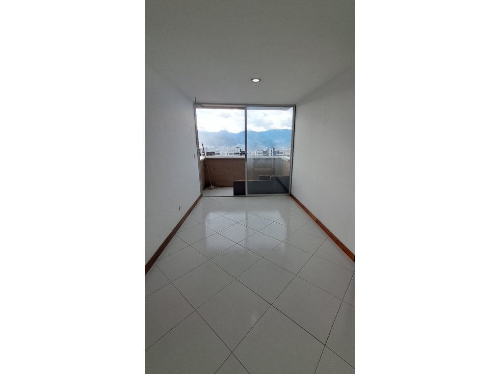 Apartamento en Venta Loma del Indio Medellin