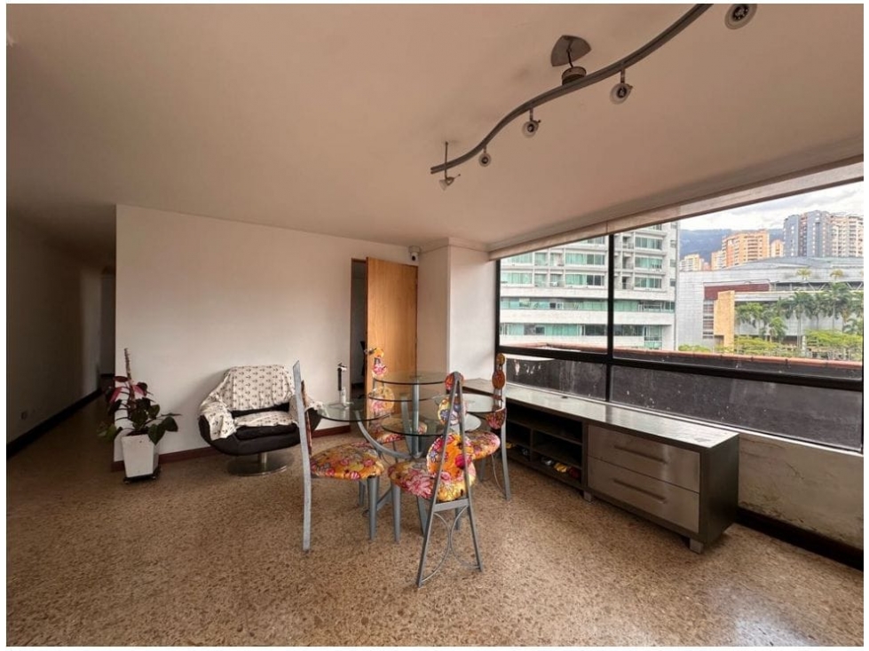 Apartamento en Venta Oviedo Medellin — foto 4