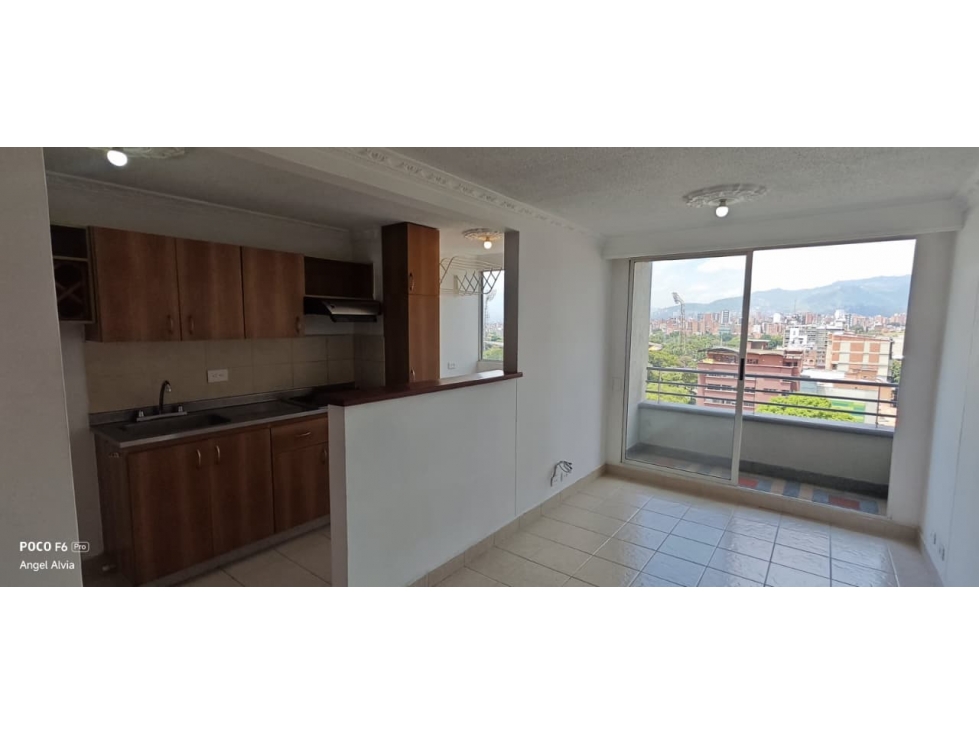 Apartaestudio en Arriendo Sector Los Colores Medellín
