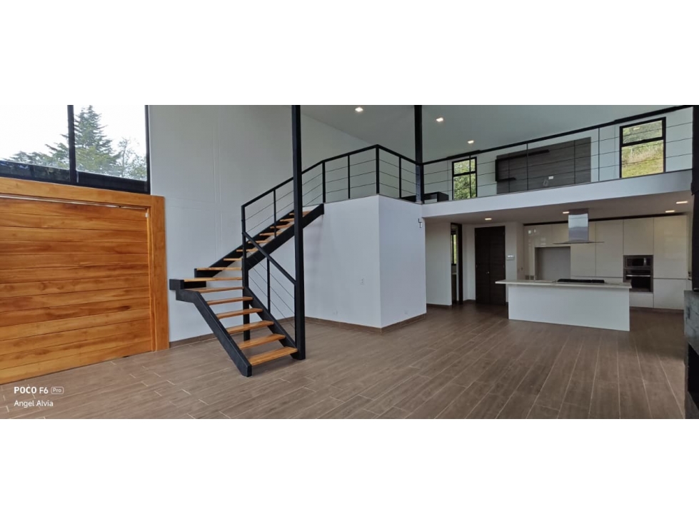 Casa en Venta Loma del Escobero Envigado