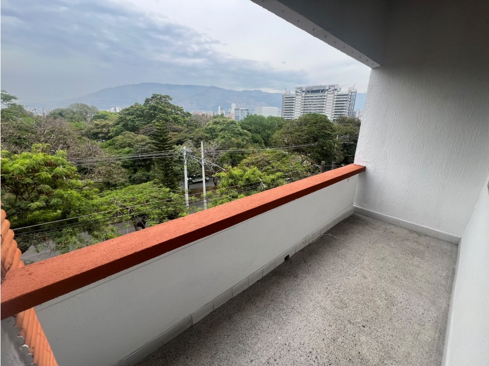 Apartamento En Arriendo Sector Laureles
