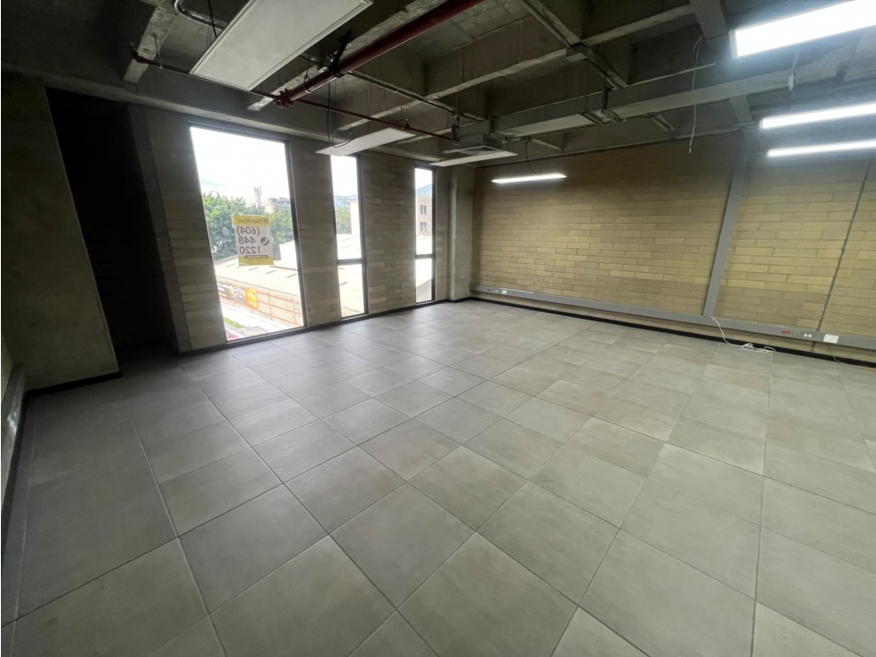 Oficina En Arriendo Sector Guayabal - 1