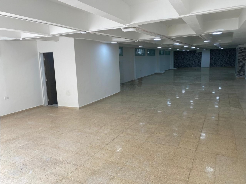 Local Independiente En Venta Sector Las Lomas