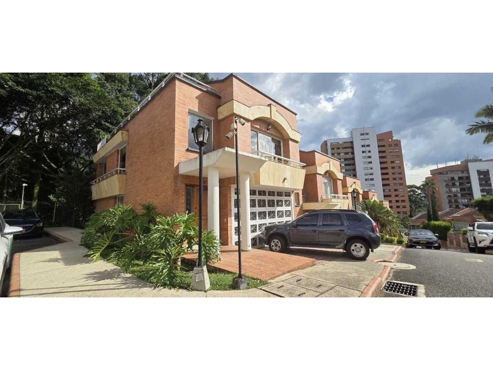 Casa En Venta En El Sector Del Campestre