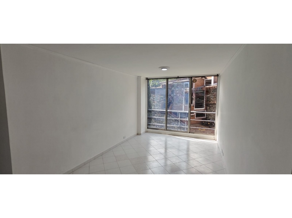 Apartamento En Arriendo Sector Conquistadores