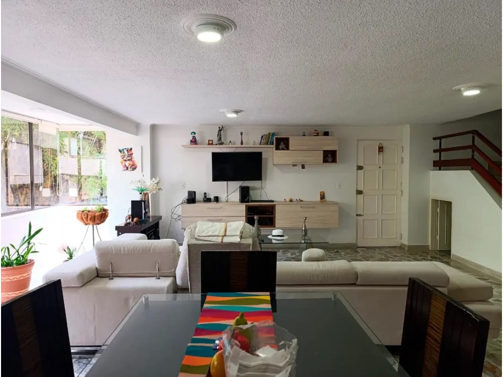 Apartamento en Arriendo y Venta El Tesoro Medellín — foto 2