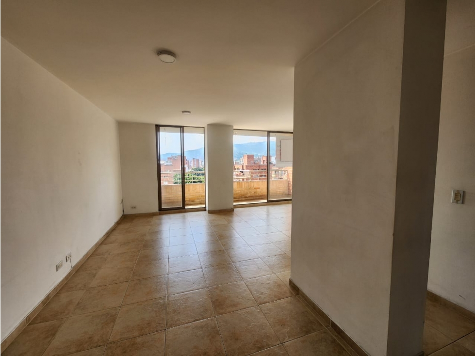 Apartamento en Arriendo 2do Parque Laureles Medellín — foto 6