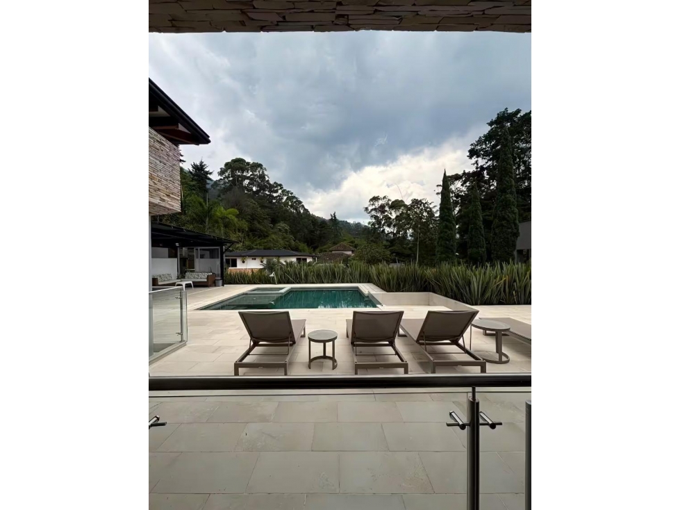 Casa en Arriendo Las Palmas Medellín — foto 5
