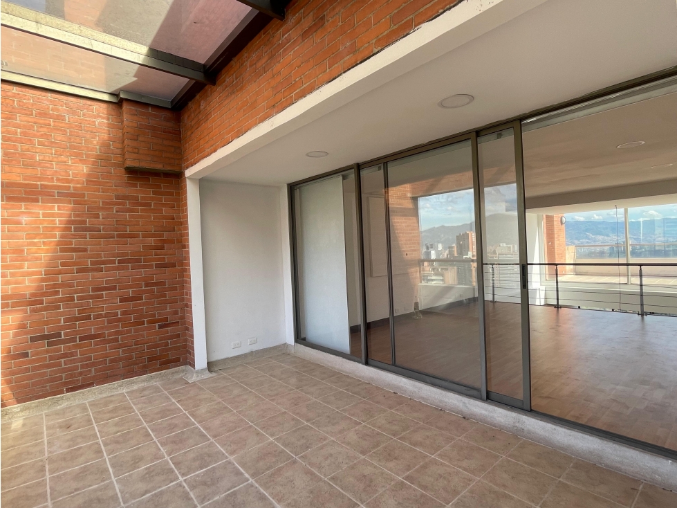 Apartamento en Arriendo La Calera Medellín — foto 3