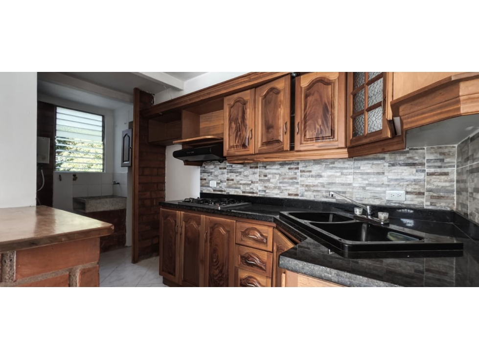 Apartamento en Venta Loma del Indio Medellin