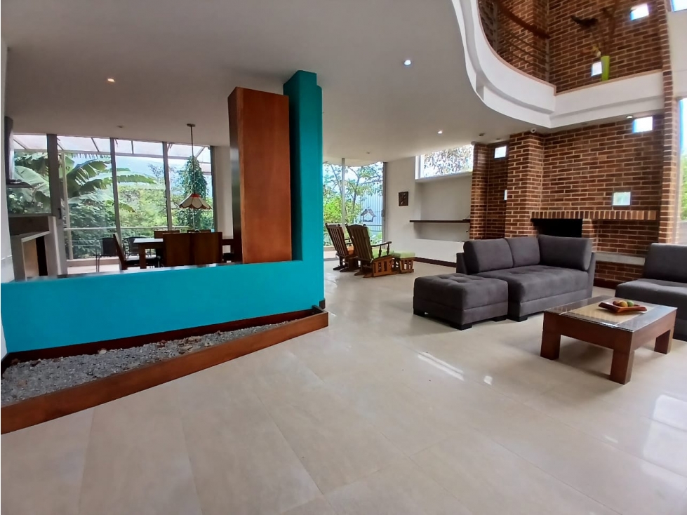 Casa en Arriendo y Venta Loma del Escobero Envigado — foto 4