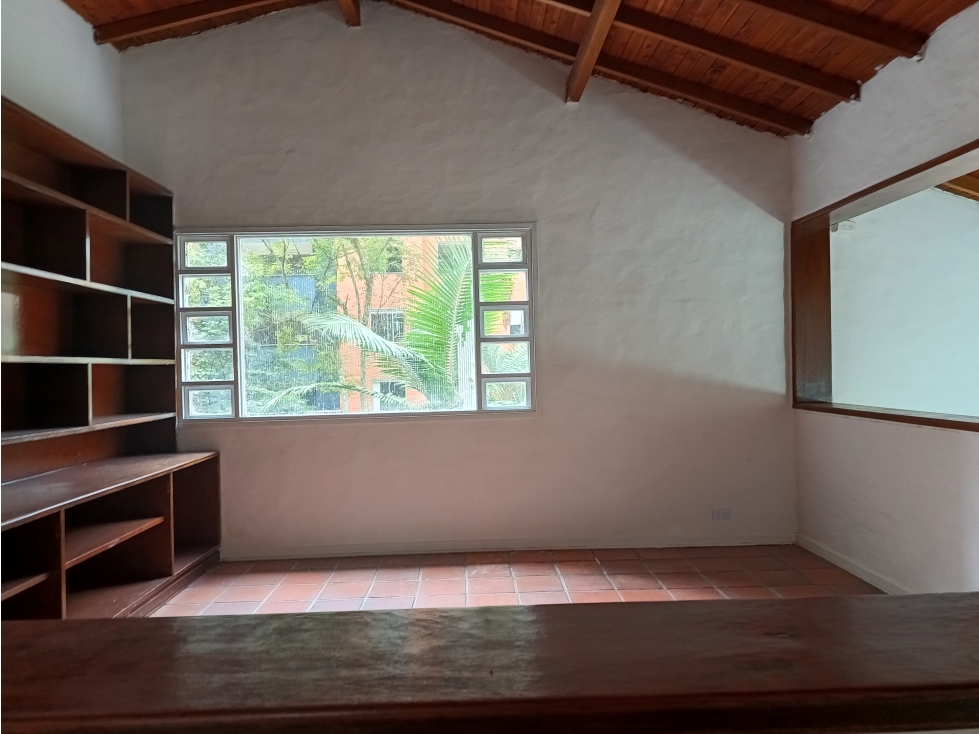 Casa Comercial en Arriendo San Lucas Medellín — foto 2