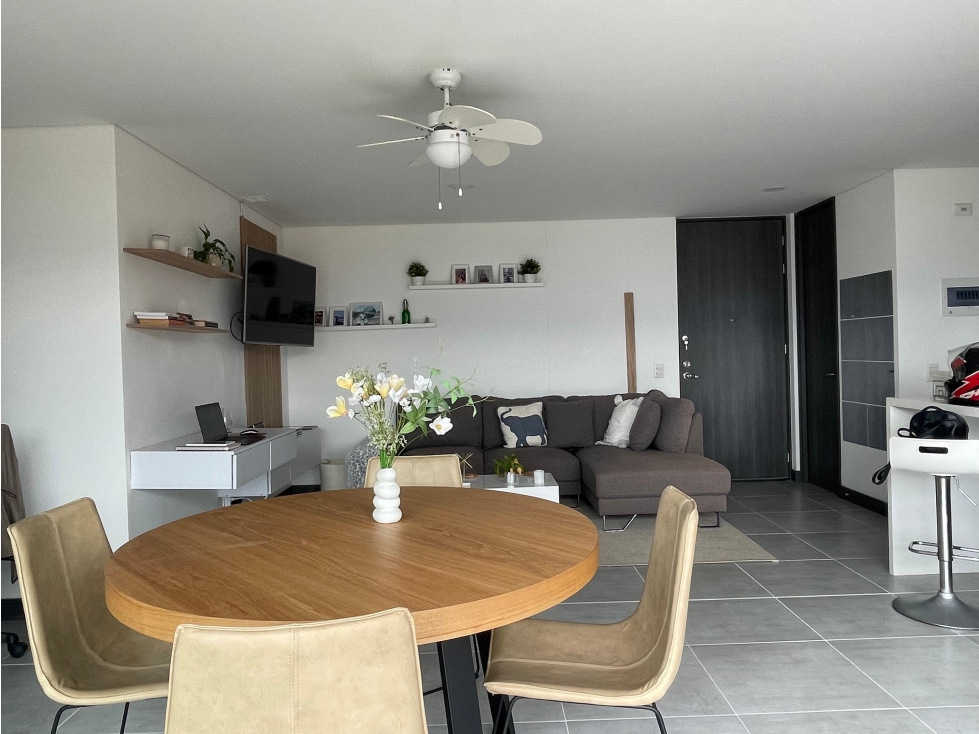 Apartamento en Arriendo Ciudad del Rio Medellín — foto 2
