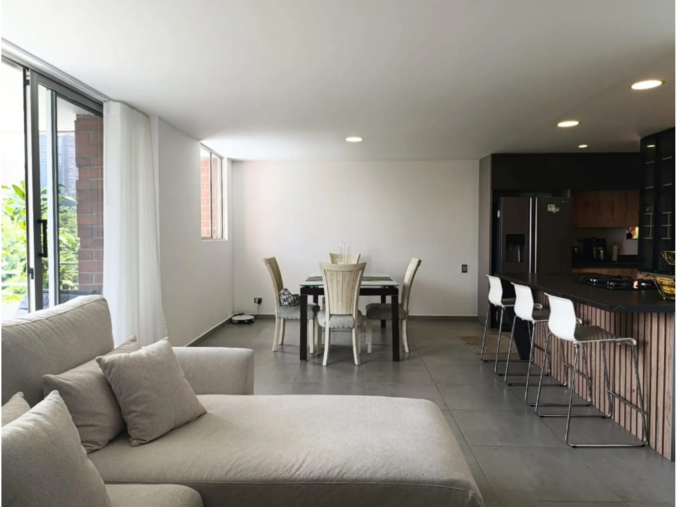 Apartamento en Arriendo y Venta El Tesoro Medellín