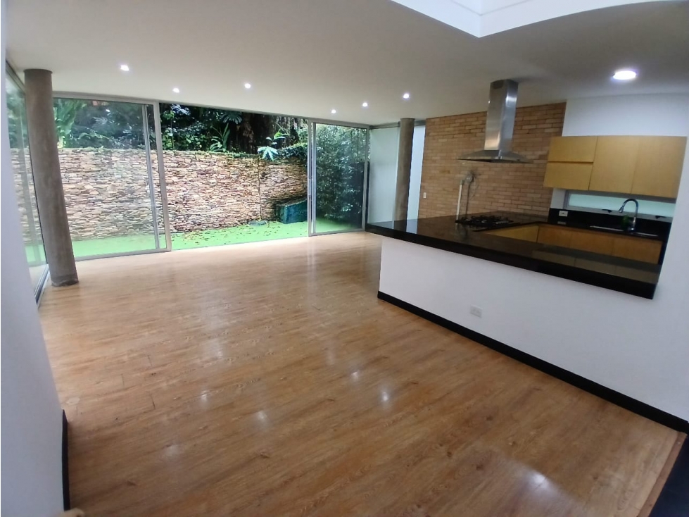 Casa en Arriendo Loma del Escobero Envigado — foto 5