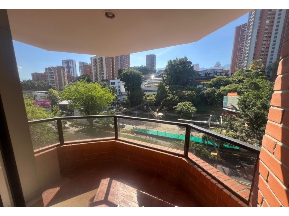 Apartamento en Arriendo Santa María de los Angeles Medellin — foto 4