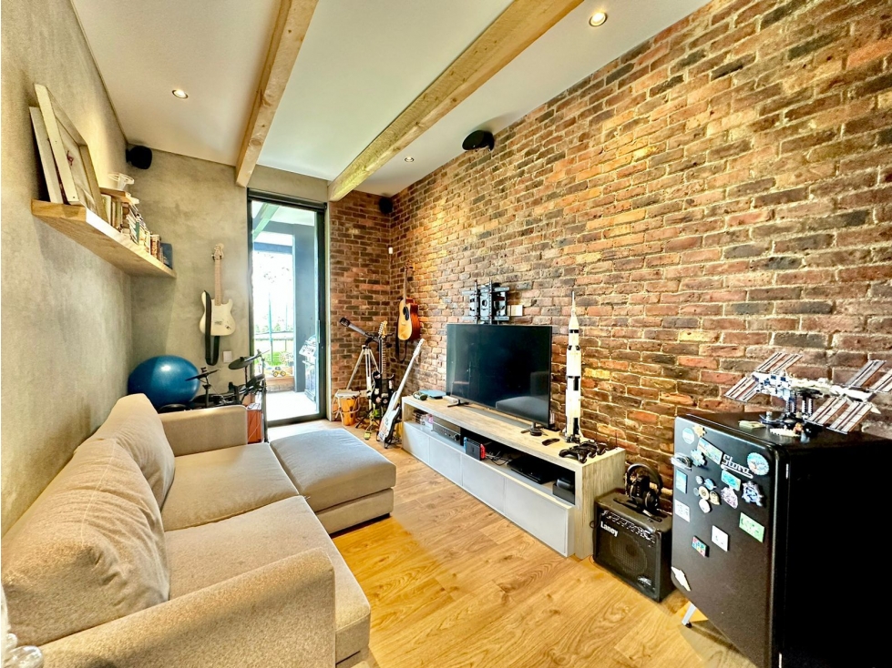Casa en arriendo en el Alto de Palmas — foto 2